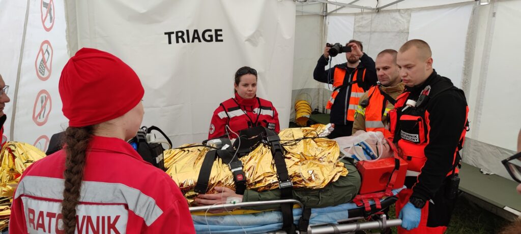 Służby sprawdziły swoją współprace w zakresie realizacji akcji poszukiwawczo ratunkowej rozbitków z samolotu [WIDEO]