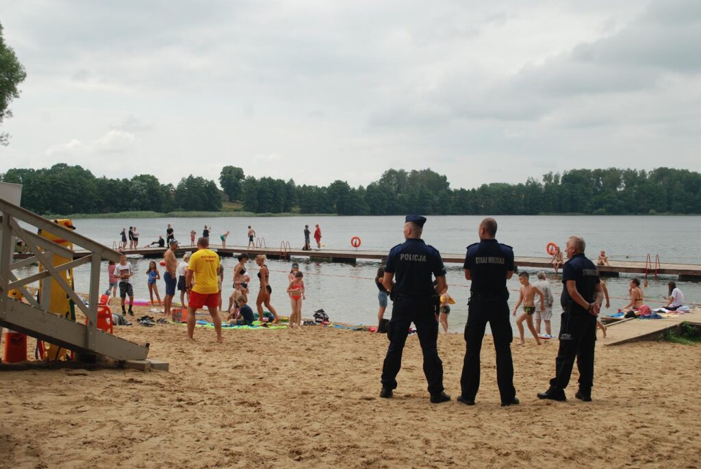 W Drawsku Pomorskim odbyły się pokazy bezpieczeństwa w ramach akcji "Bezpieczne wakacje"