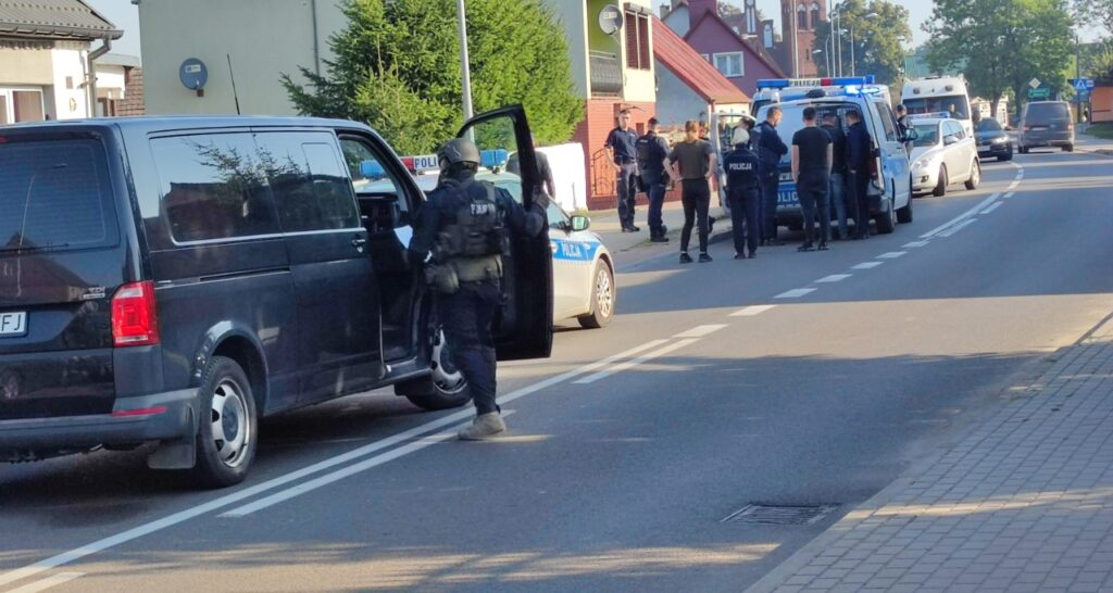 W Wierzchowie oddano trzy strzały. Policja wyjaśnia okoliczności zdarzenia