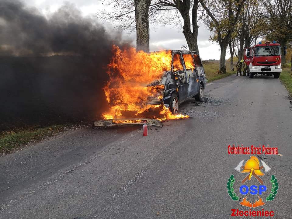 Spłonął bus w pobliżu Cieszyna