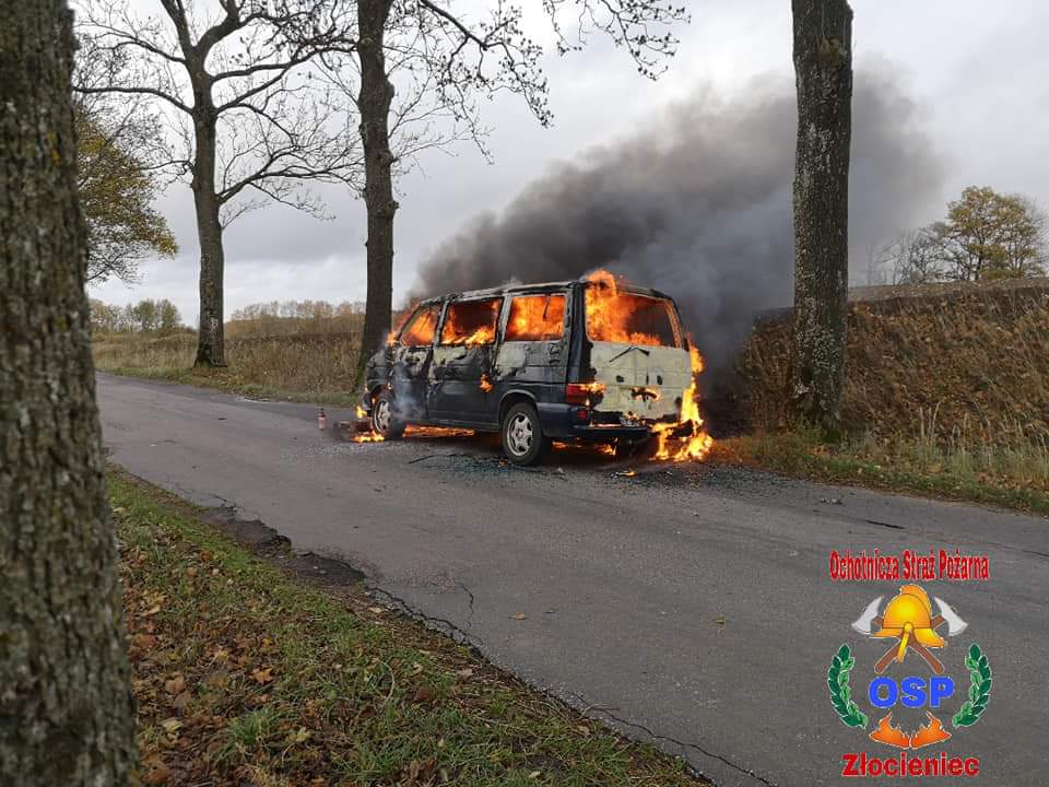 Spłonął bus w pobliżu Cieszyna