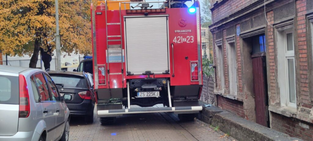 Strażacy i Policjanci interweniowali na ulicy Kujawskiej