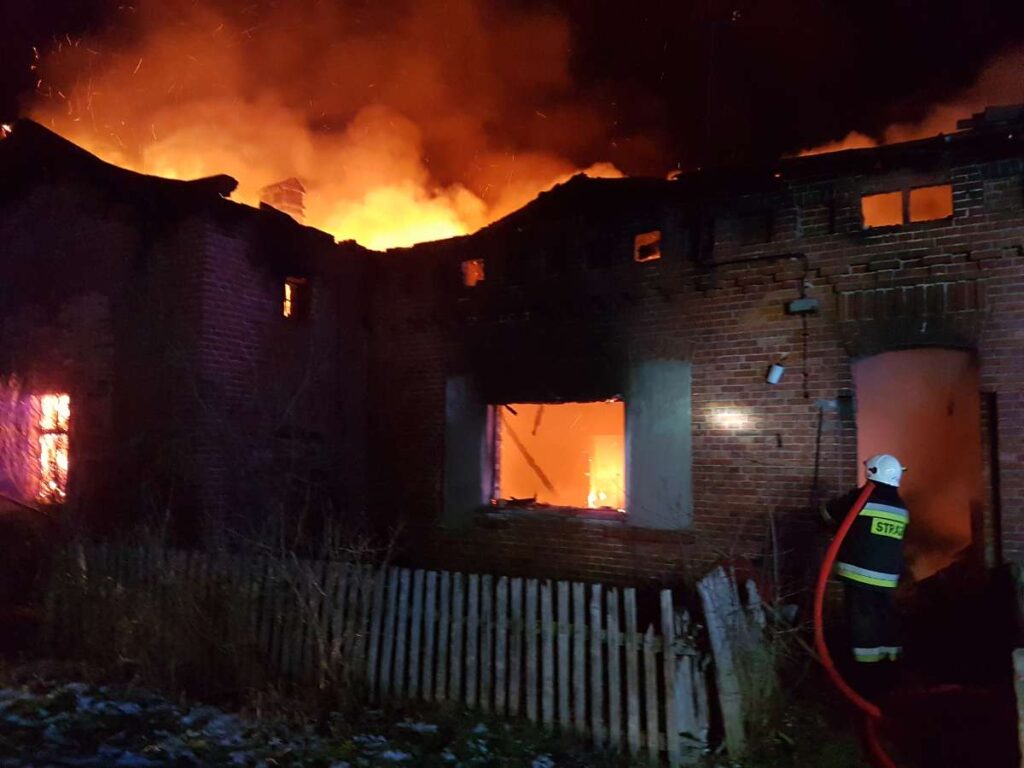 Pożar budynku mieszkalnego w Żelisławiu