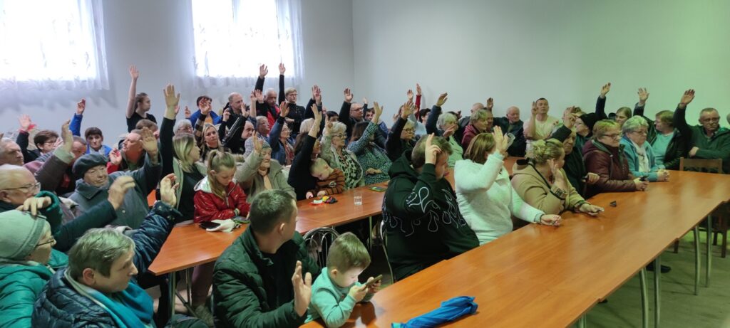 Konflikt w Kluczewie. Mieszkańcy spotkali się, aby odwołać sołtysa