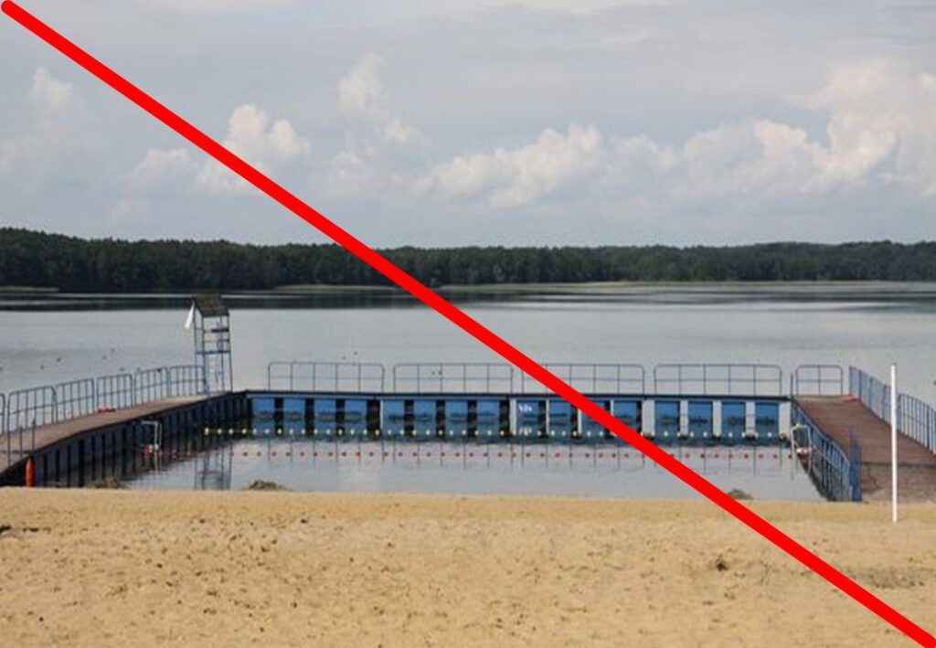 W Czaplinku zakaz kąpieli.  Wojewódzki Inspektorat Ochrony Środowiska w Szczecinie zbada próbki wody.